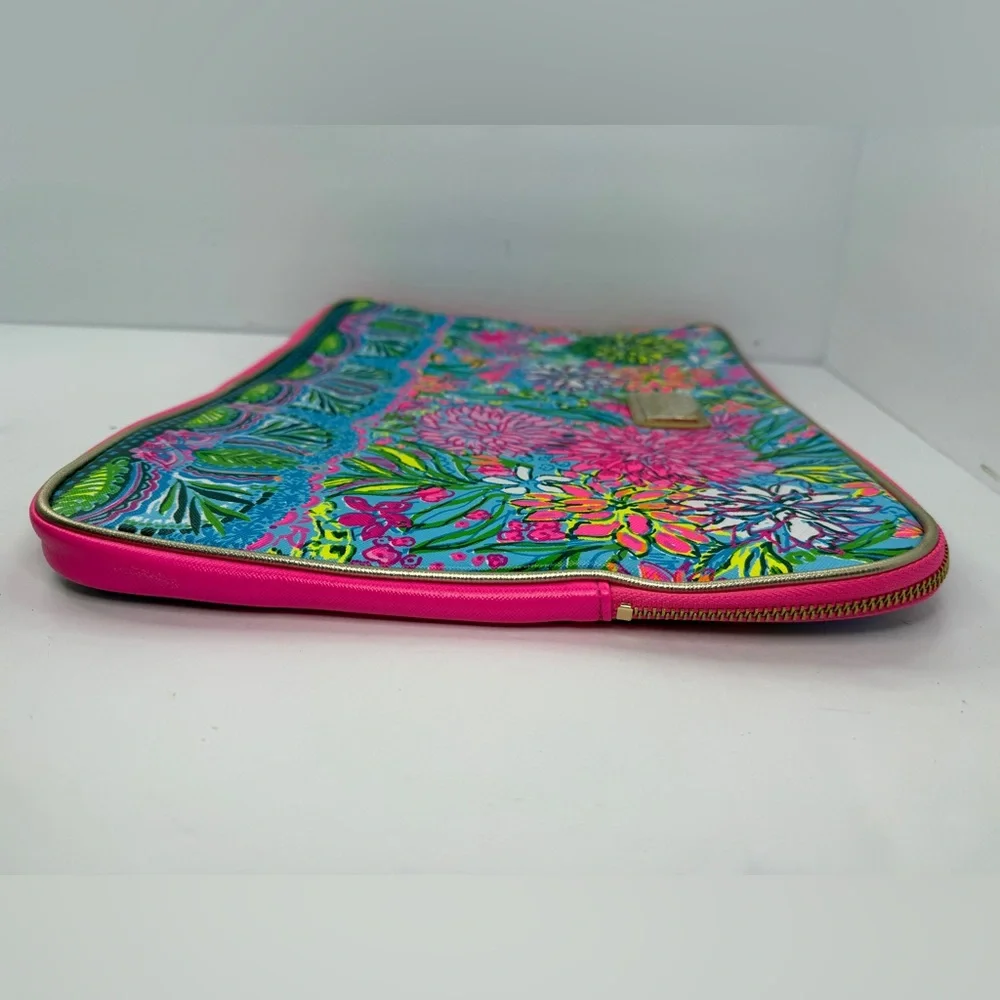 Lilly Pulitzer Laptop Sleeve Pouch Seabreeze Blue Walking On Sunshine - Picture 6 of 11